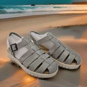 Easy Street Denalize Women’s Gray Casual Sandals / Sz 6M